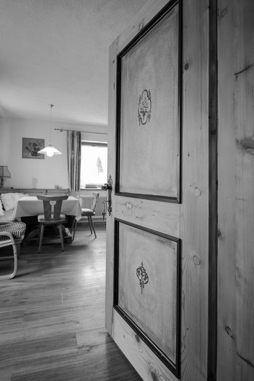 Haus Amann Apartment Berwang Exterior foto