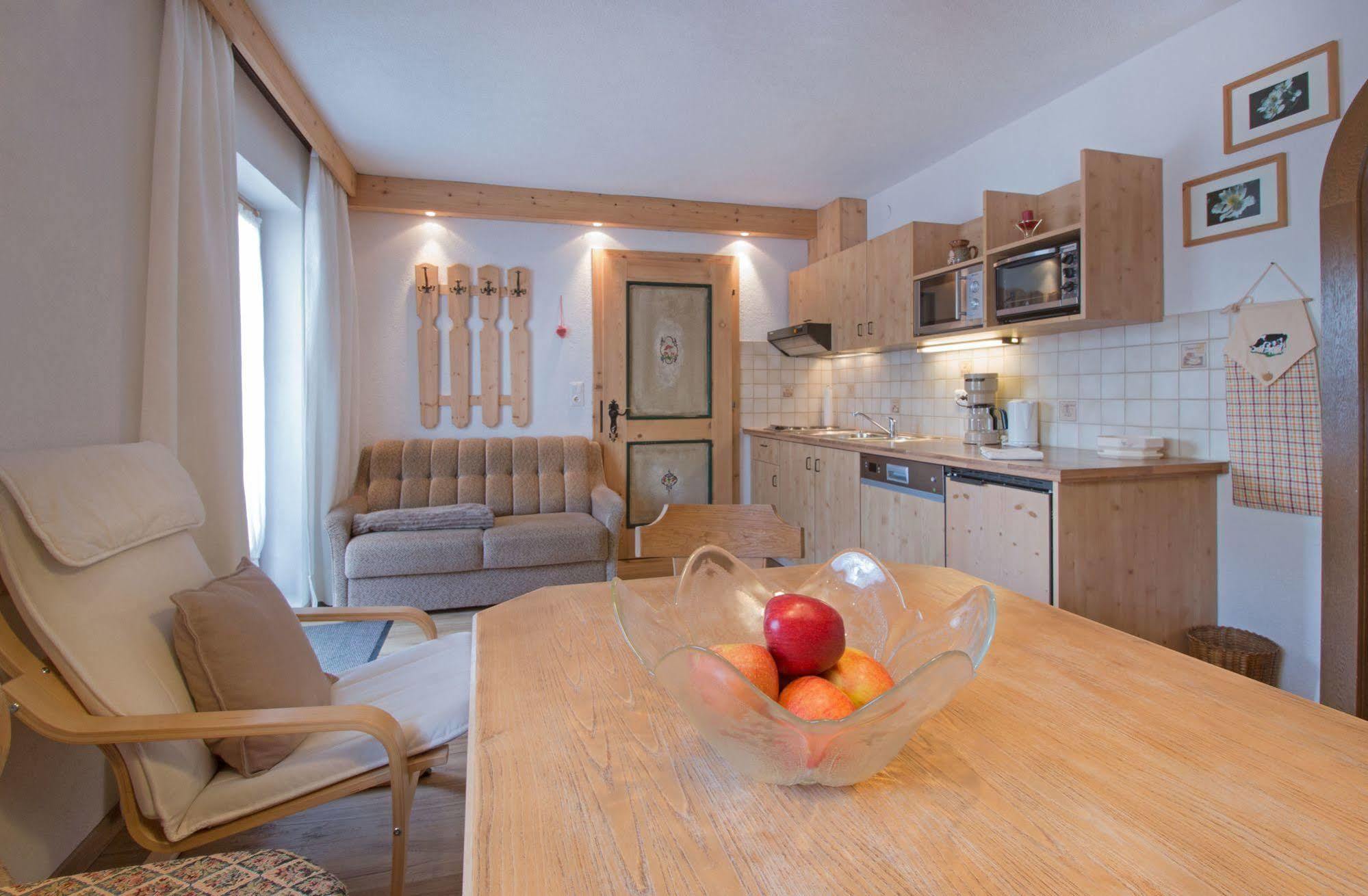 Haus Amann Apartment Berwang Exterior foto
