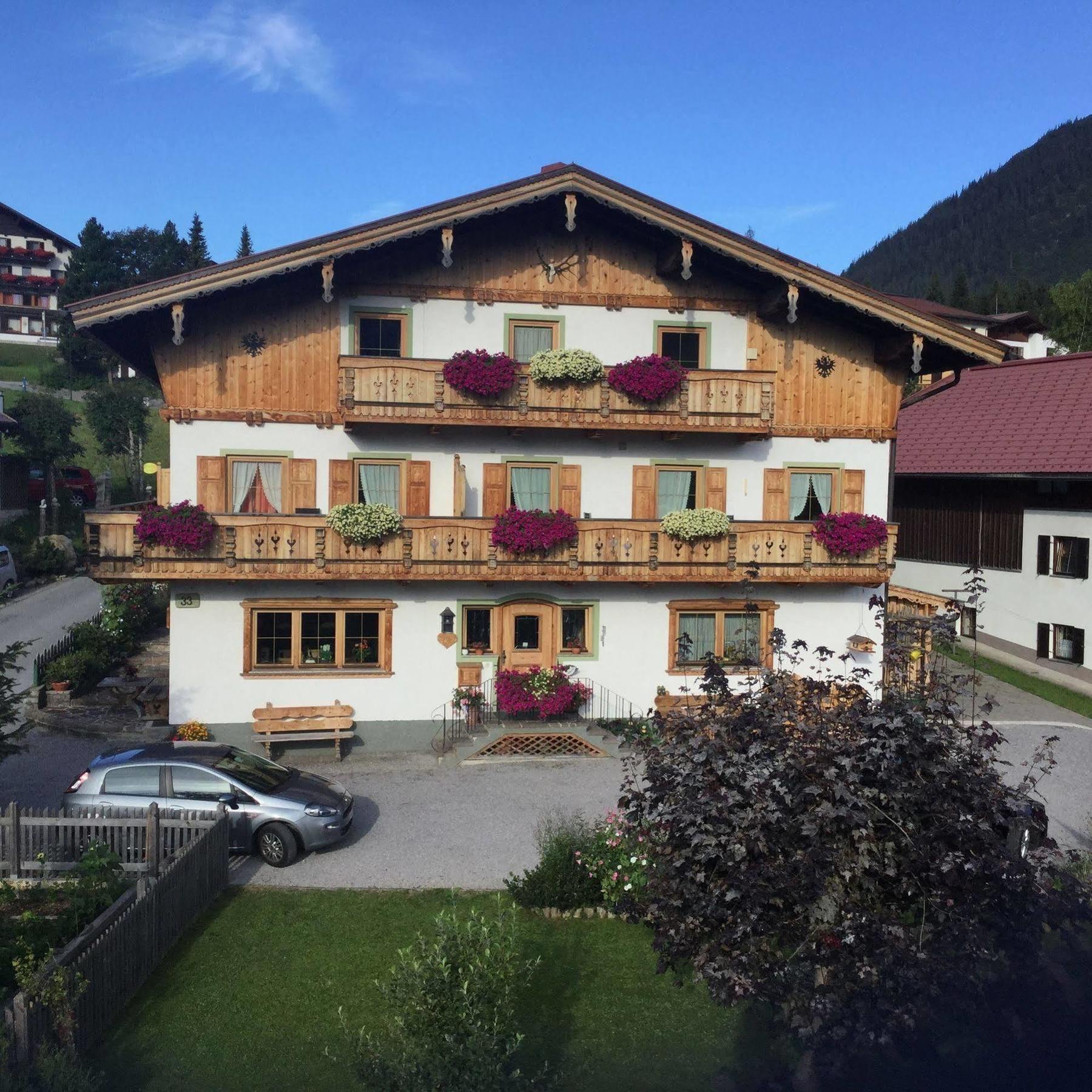 Haus Amann Apartment Berwang Exterior foto